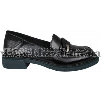 Туфлі K222-696-026A черный лак туф